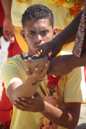QU'EST-CE QUE LA MARCHE SUR LE FEU ? QU'EST-CE QUE LA MARCHE SUR LE FEU ?