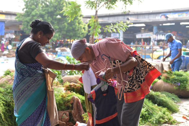 VISITE DU MARCHÉ DE KOYAMBEDU À CHENNAI 