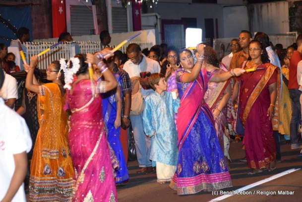 3ÈME OUTCHVAM AU TEMPLE SOUPRAMANIEN DE ST-ANDRÉ