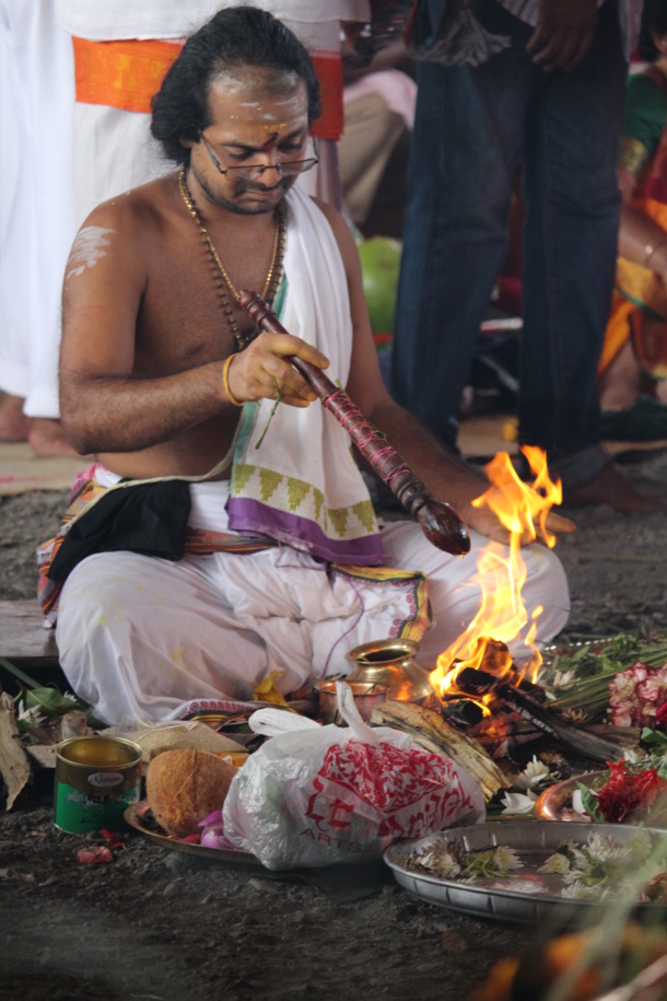 Les premières photos du Thaipusam Cavadee 2016 à Saint-Louis (Réunion)