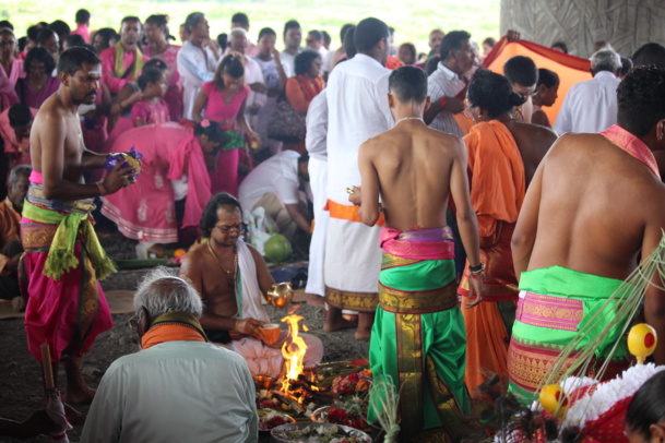 Les premières photos du Thaipusam Cavadee 2016 à Saint-Louis (Réunion)