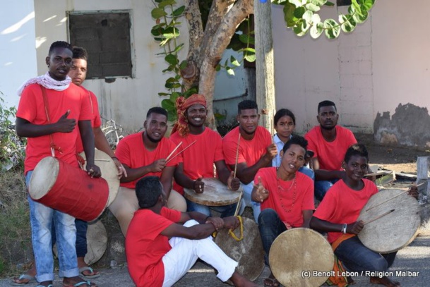 MARCHE SUR LE FEU TANAMBO À SAINT-PIERRE 2016