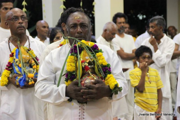 MAHA SHIVARATRI 2016 À L'ASHRAM DU PORT