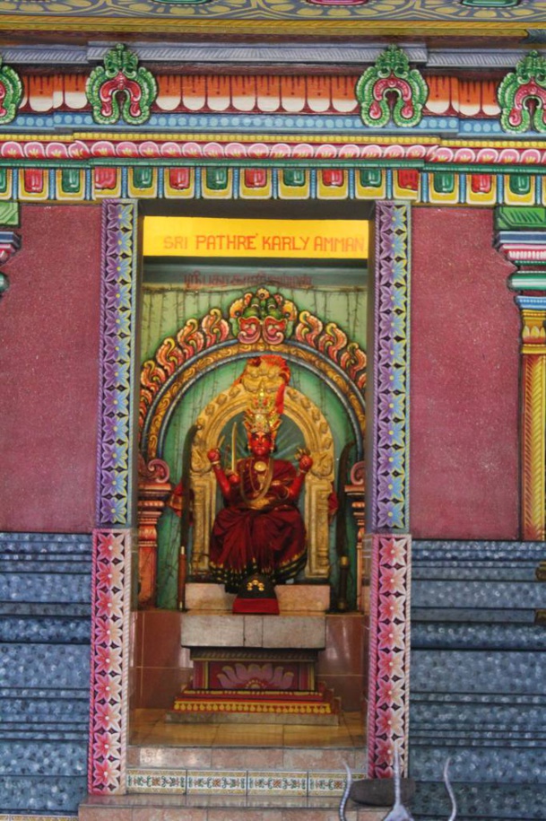 TEMPLE DU COLOSSE DE SAINT-ANDRÉ TEMPLE DU COLOSSE DE SAINT-ANDRÉ