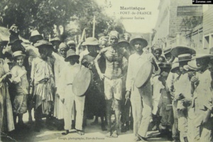 LE CALVAIRE DES ENGAGES INDIENS A LA REUNION