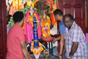 1ER OUTCHVAM DU SITTIRAÏ CAVADEE AU TEMPLE PAJANY MALEI DE RAVINE-CREUSE 