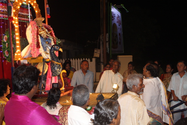 4ÈME OUTCHVAM SITTIRAÏ CAVADEE 2016 TEMPLE NARASSINGUA PEROUMAL