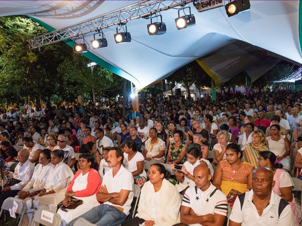 AMMA AU JARDIN DE L'ÉTAT À SAINT-DENIS 