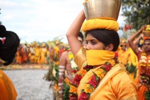LE MOIS DE MAI, PROPICE À LA DÉESSE MARIAMMAN 