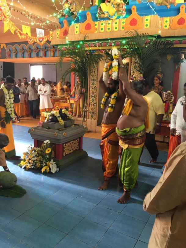 FÊTE MARIAMMAN 2016 AU TEMPLE SIVA SOUPRAMANIEN DE ST-BENOIT  FÊTE MARIAMMAN 2016 AU TEMPLE SIVA SOUPRAMANIEN DE ST-BENOIT