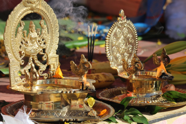 FÊTE MARIAMMAN 2016 AU TEMPLE PANDIALE PRIMAT DE SAINT-DENIS
