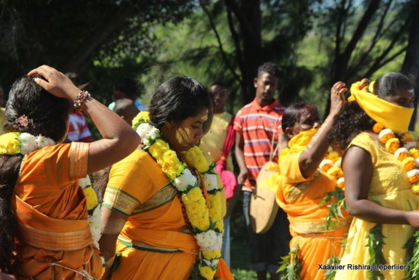 FÊTE MARIAMMAN 2016 À LA CHAPELLE MARMAILLE LE GOL DE SAINT-LOUIS