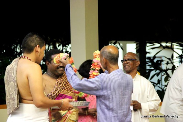 SATSANG POUR L'ANNIVERSAIRE DE SWAMI ADVAYANANDA 2016