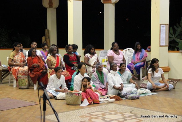 SATSANG POUR L'ANNIVERSAIRE DE SWAMI ADVAYANANDA 2016