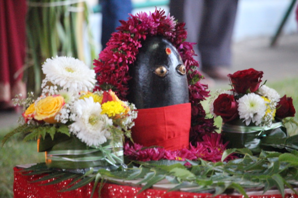 FÊTE KÂLI 2016 AU TEMPLE DU CHAUDRON À SAINT-DENIS FÊTE KÂLI 2016 AU TEMPLE DU CHAUDRON À SAINT-DENIS