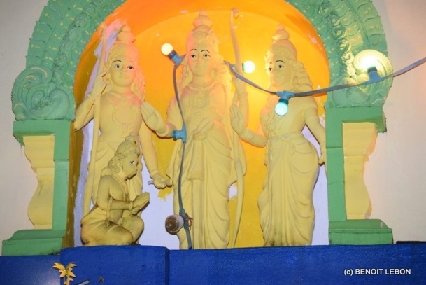 7ÈME FÊTE POUR LA MARCHE SUR LE FEU AU TEMPLE MARYEN PEROUMAL DE SAINT-ANDRÉ 