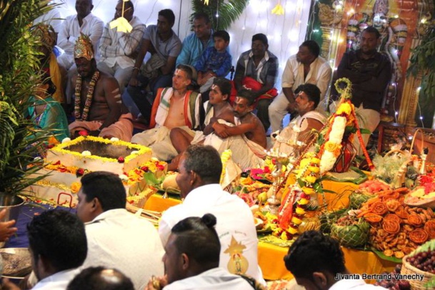 MARIAGE 'BONDIEU' 2016 AU TEMPLE MARYEN PEROUMAL
