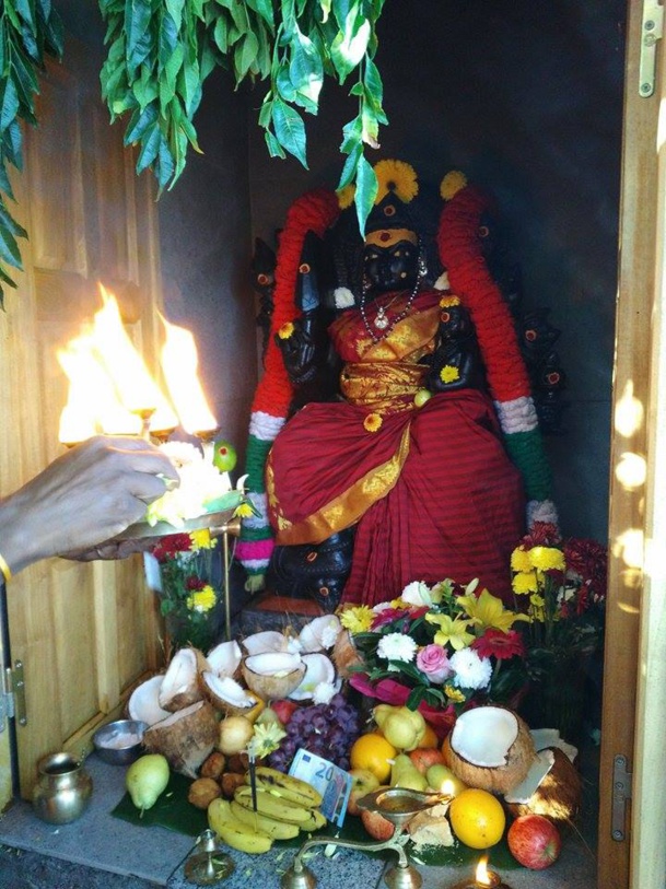 MAHA KUMBHABISHEGAM AU KÔVIL PETCHEÏ AMMEN 2016