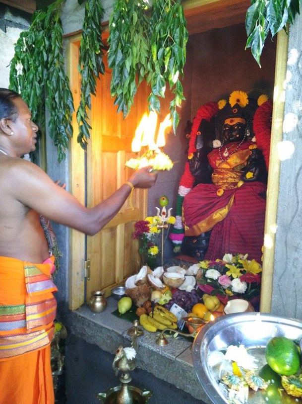 MAHA KUMBHABISHEGAM AU KÔVIL PETCHEÏ AMMEN 2016