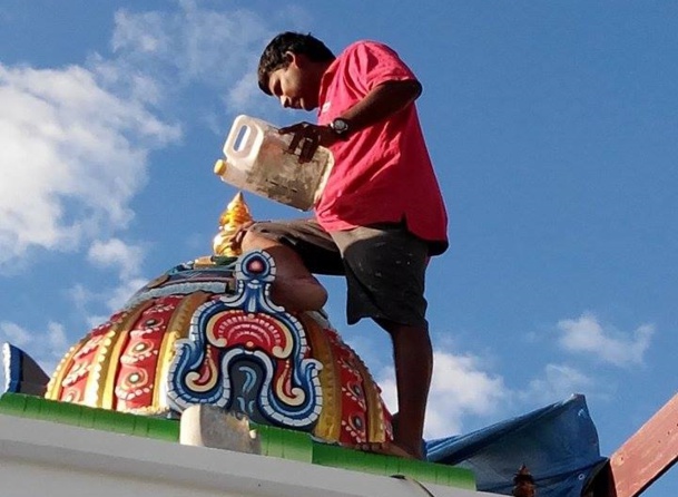 MAHA KUMBHABISHEGAM AU KÔVIL PETCHEÏ AMMEN 2016 MAHA KUMBHABISHEGAM AU KÔVIL PETCHEÏ AMMEN 2016