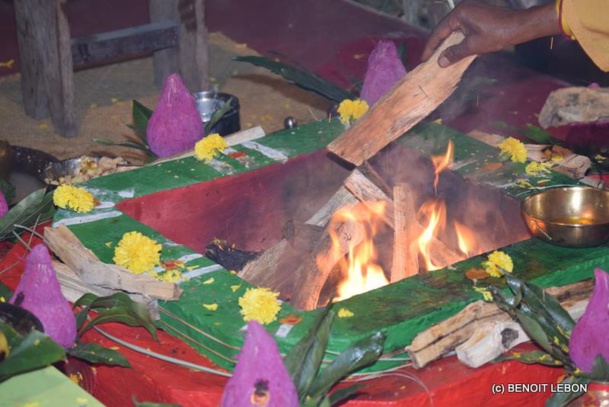 5ÈME JOUR DE FÊTE KÂLI AU TEMPLE DE TAMATAVE (BABALATCHIMY)