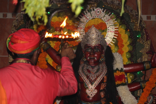 FÊTE KÂLI 2016 AU TEMPLE PANDIALE PRIMAT DE SAINT-DENIS 