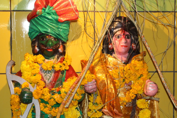 MARCHE SUR LE FEU AU TEMPLE FAMILIAL VAÏTY DE SAINT-DENIS 2016 MARCHE SUR LE FEU AU TEMPLE FAMILIAL VAÏTY DE SAINT-DENIS 2016