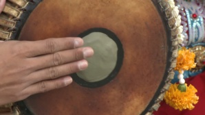 CONTE INDIEN : LE PETIT GARÇON QUI VOULAIT UN TAMBOUR
