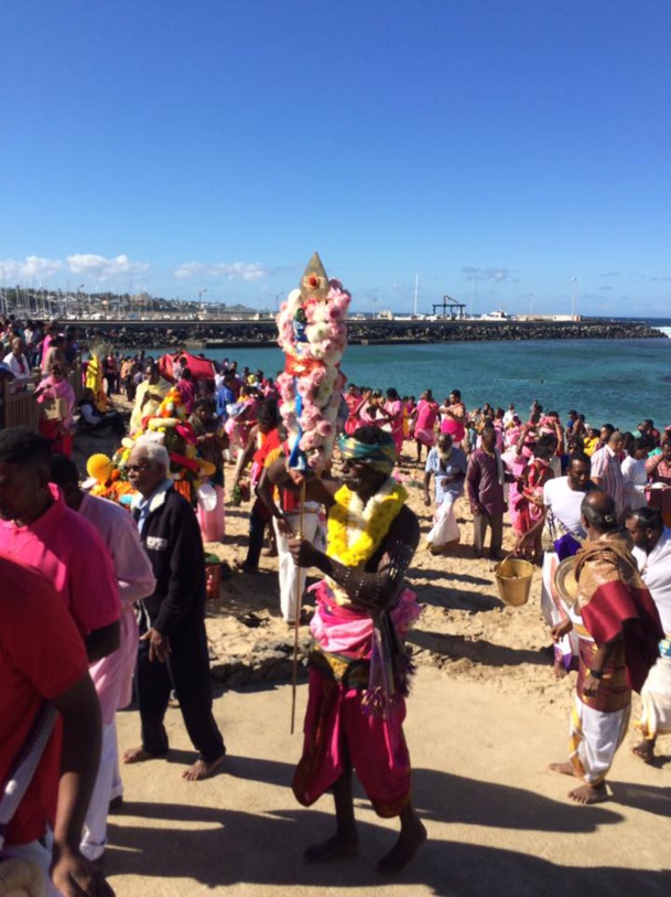 AADI KARTIGAI CAVADEE 2016 DE BASSE-TERRE, ST-PIERRE  