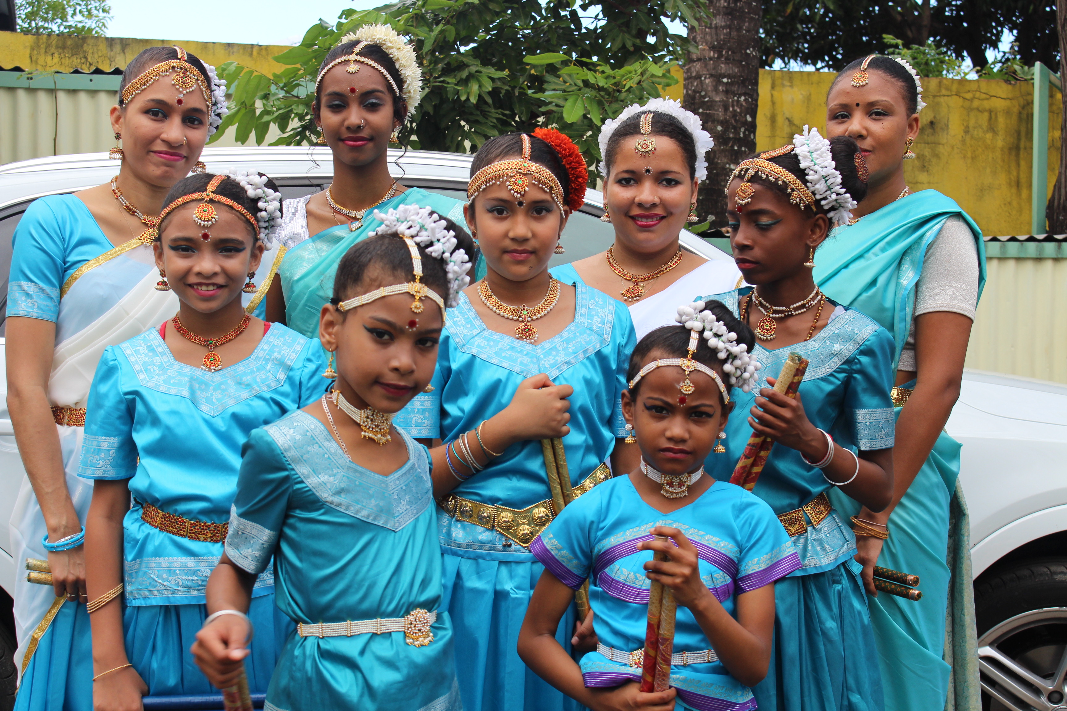 FÊTE PEROUMAL AU TEMPLE PANDIALÉ PRIMAT DE SAINT-DENIS 