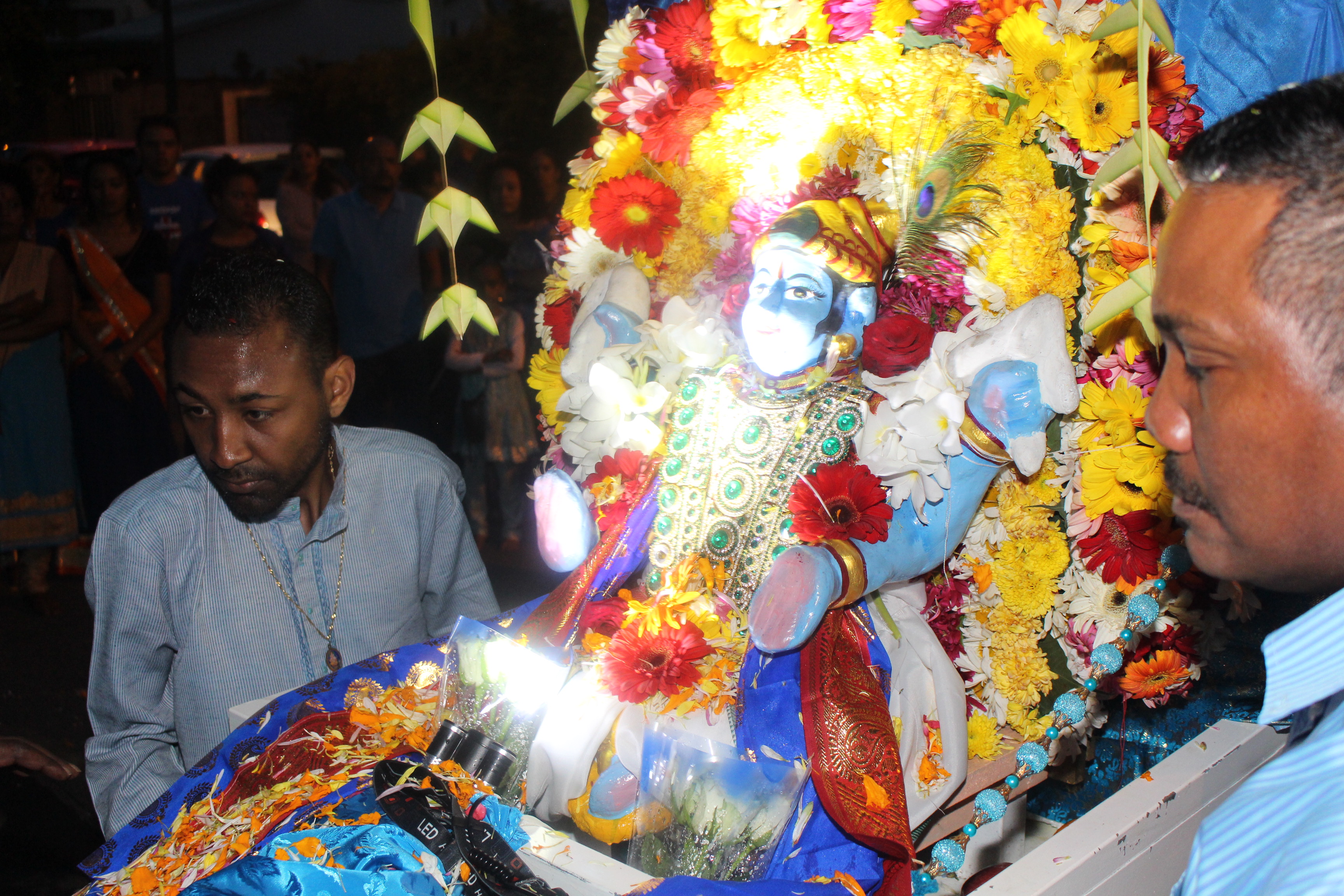 KRISHNA OURLÉ VARAM (11ÈME FÊTE) AU TEMPLE PANDIALE PRIMAT