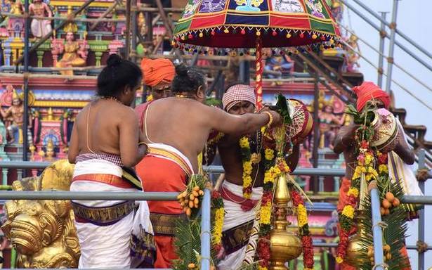 mariamman thalattu lyrics mariamman thalattu lyrics