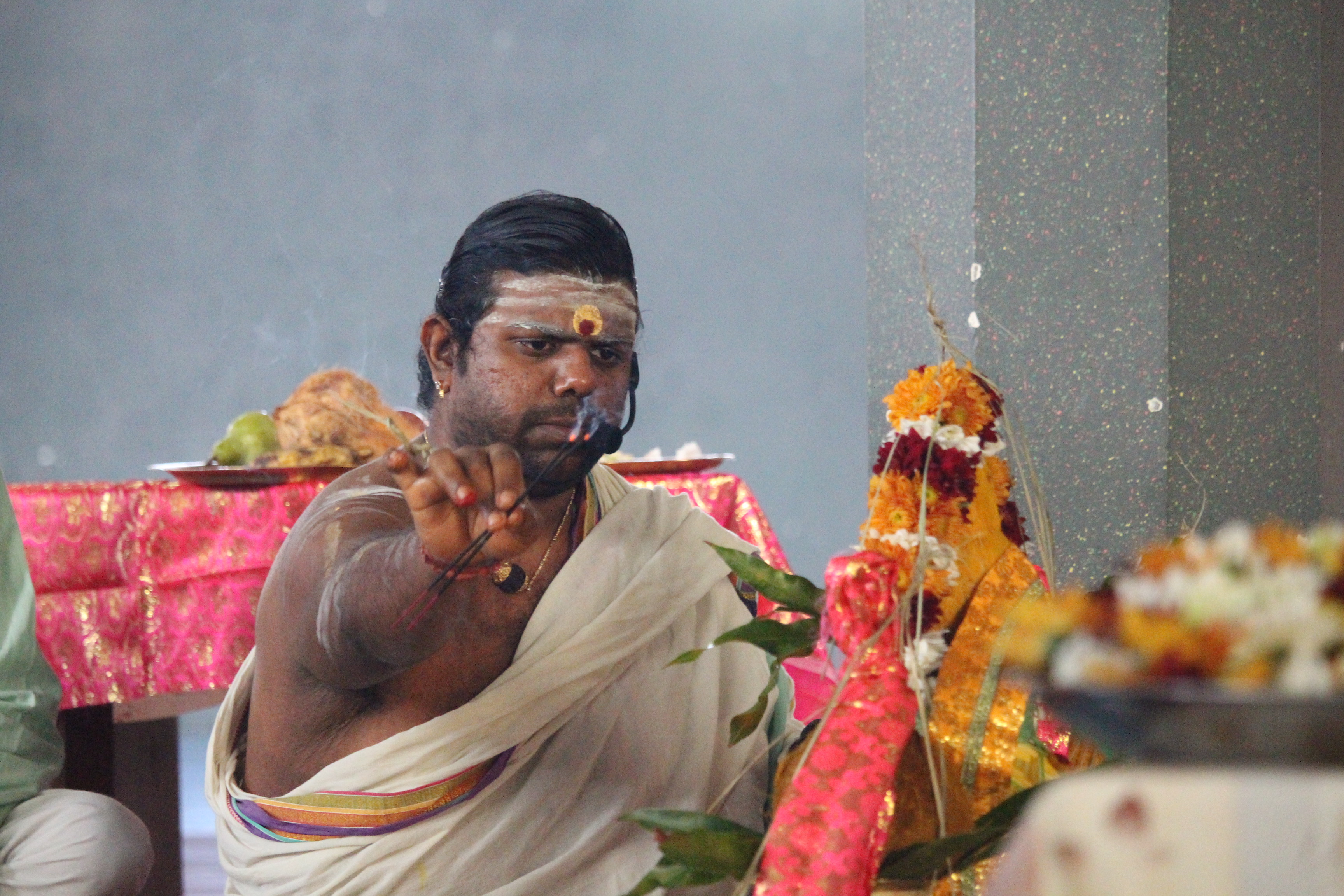 1ER FÊTE GÔVINDEN AU TEMPLE SIVA SOUPRAMANIEN DE ST-BENOÎT 