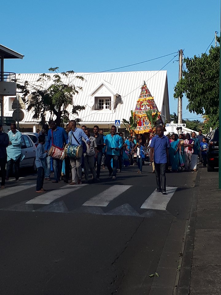 FÊTE GOVINDEN AU TEMPLE PANDIALÉ PRIMAT À SAINT-DENIS 