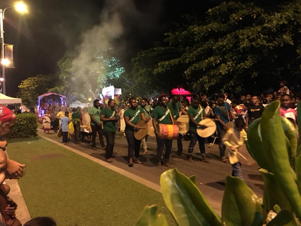 DÉFILÉ DU DIPAVALI 2017 À SAINT-PIERRE