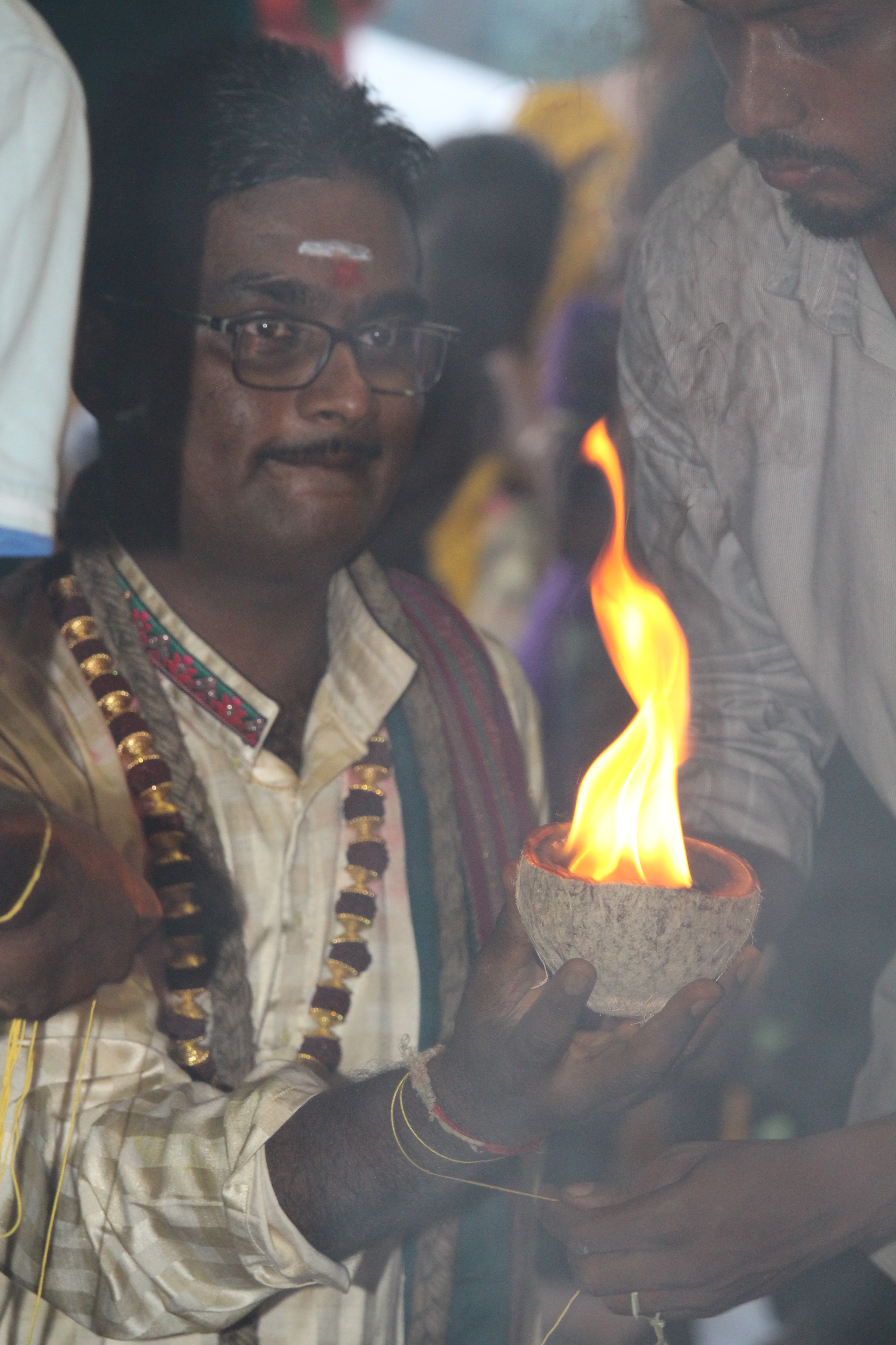 1ER FÊTE MARCHE SUR LE FEU AU TEMPLE PANDIALE PRIMAT 