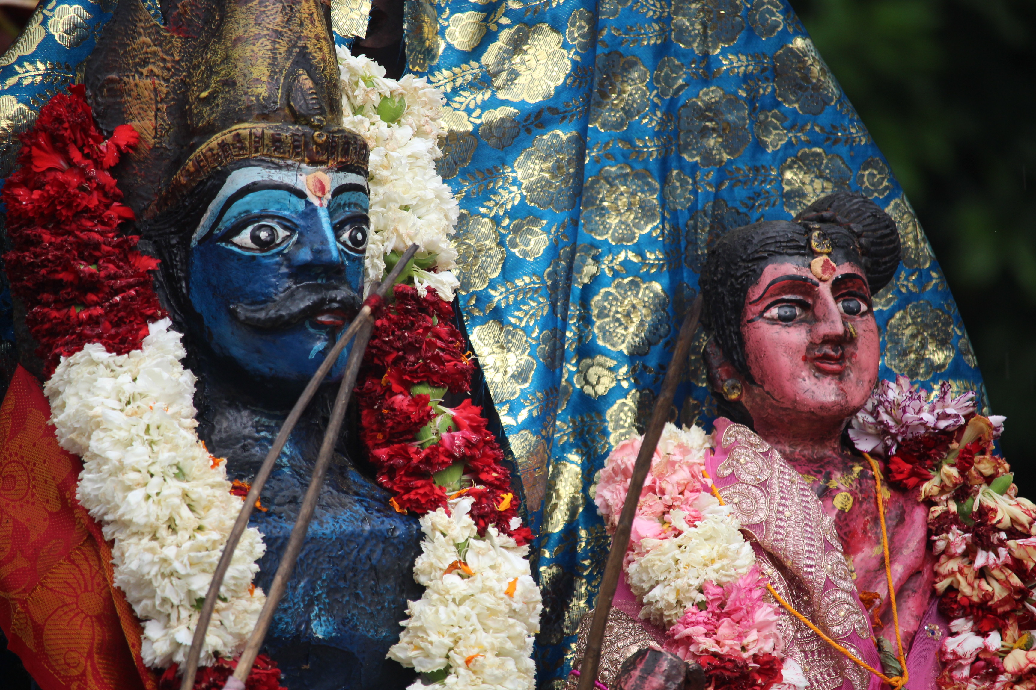 MARCHE SUR LE FEU AU TEMPLE FAMILIAL AMOUNY À ST-PIERRE 2018