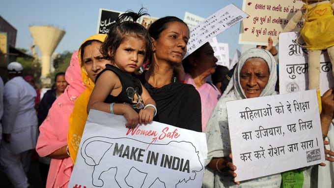L'INDE APPROUVE LA PEINE DE MORT POUR LES VIOLEURS D'ENFANTS L'INDE APPROUVE LA PEINE DE MORT POUR LES VIOLEURS D'ENFANTS