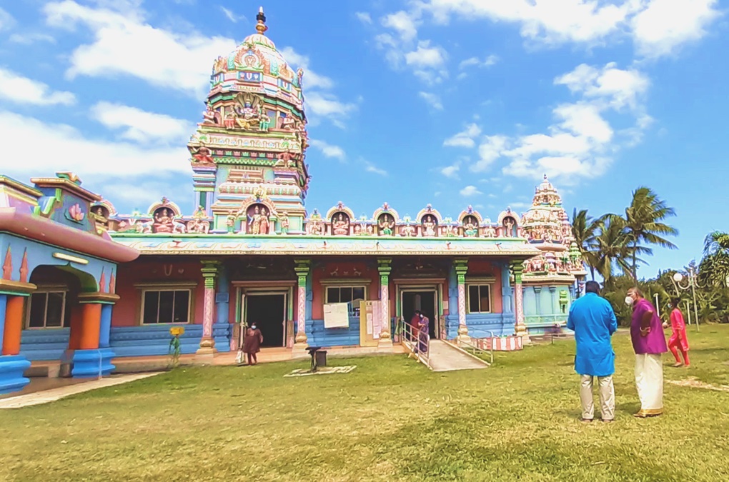 LE TEMPLE NARRASINGUA PEROUMAL : 3ÈME MONUMENT PRÉFERÉ DES FRANÇAIS 