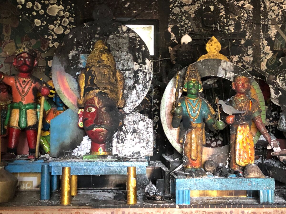 TEMPLE PANDIALÉ À SAINT-ANDRÉ : ENTRE STATUES VOLÉES ET KÔVIL INCENDIÉES TEMPLE PANDIALÉ À SAINT-ANDRÉ : ENTRE STATUES VOLÉES ET KÔVIL INCENDIÉES