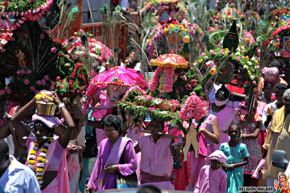 JOYEUX THAIPUSAM CAVADEE 2016