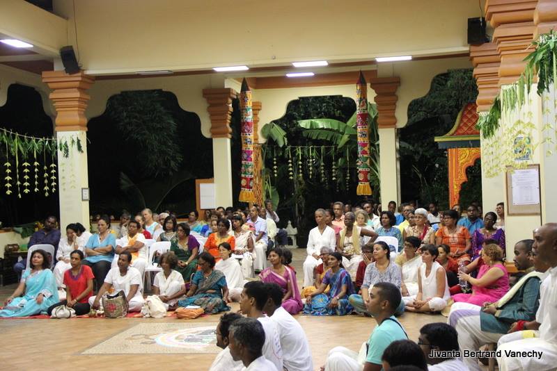 MAHA SHIVARATRI 2016 À L'ASHRAM DU PORT