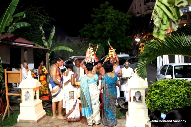 MAHA SHIVARATRI 2016 À L'ASHRAM DU PORT