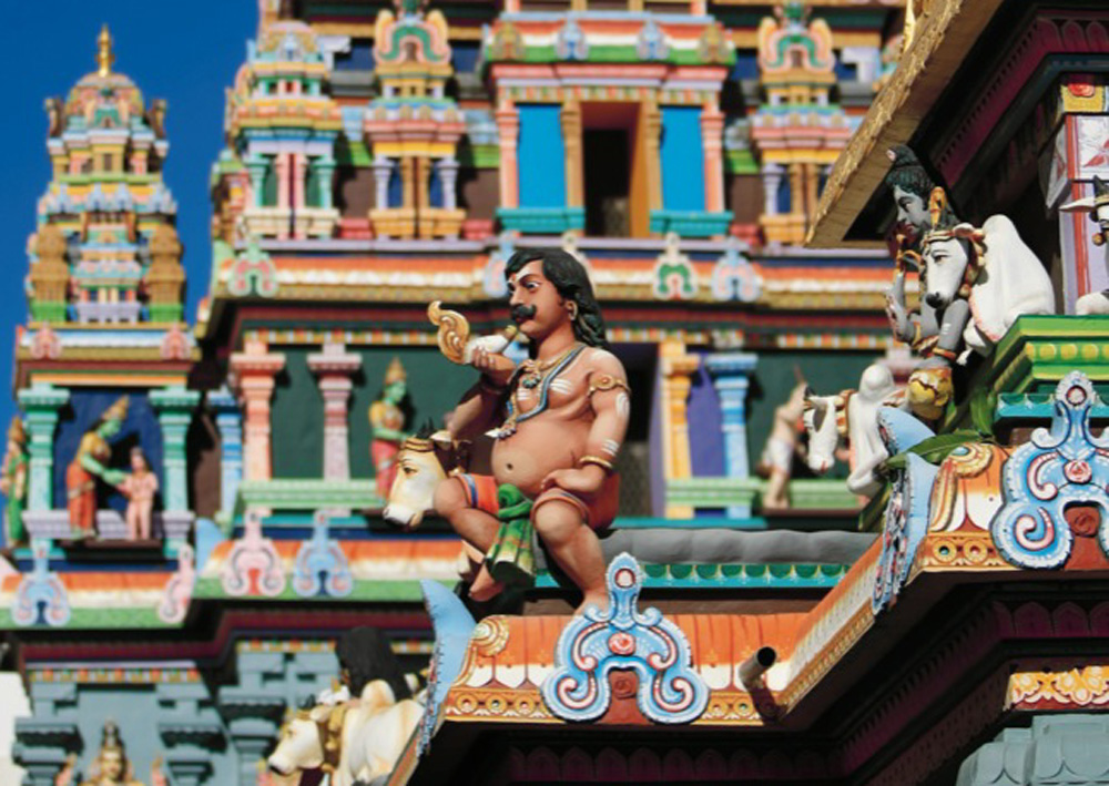 Le temple de Saint-Denis fête le nouvel An tamoul