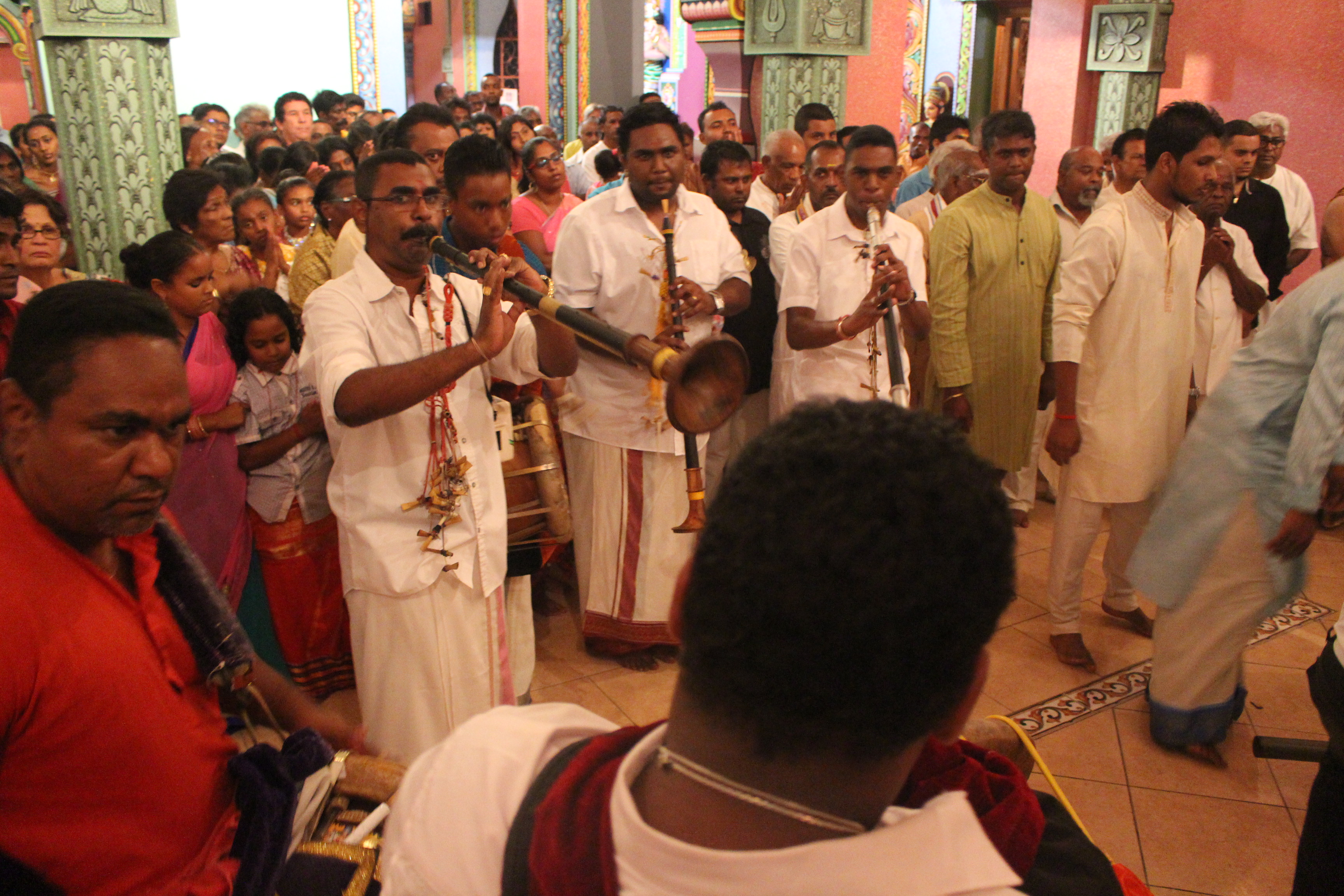 4ÈME OUTCHVAM SITTIRAÏ CAVADEE 2016 TEMPLE NARASSINGUA PEROUMAL