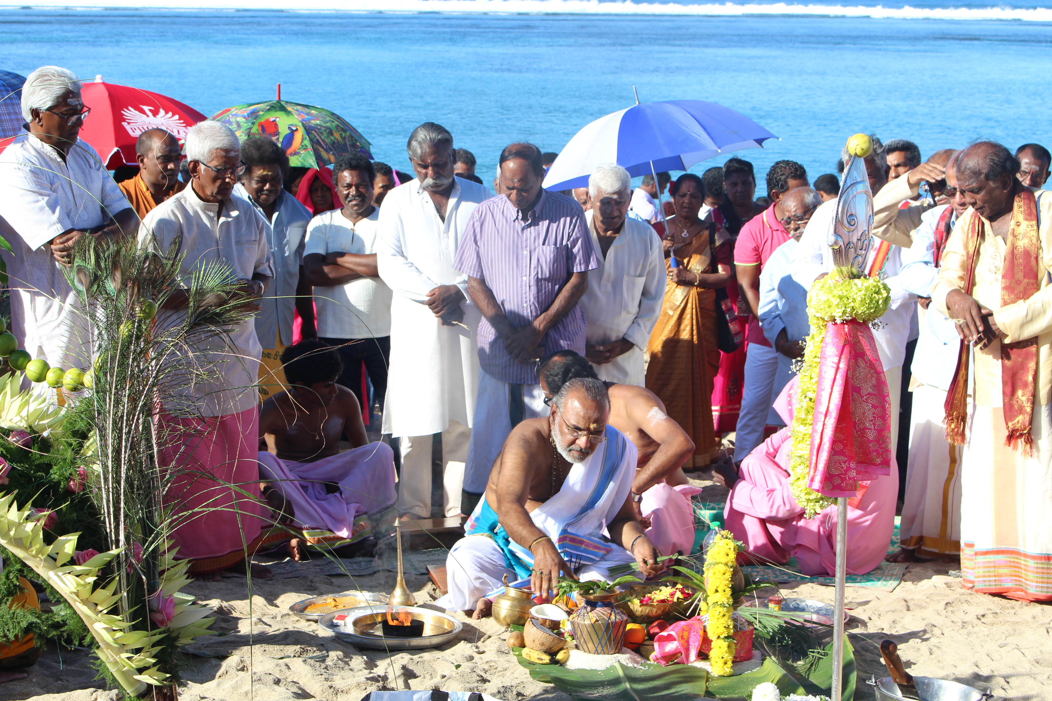 SITTIRAÏ CAVADEE 2016 AU TEMPLE NARASSINGUA PEROUMAL DE SAINT-PIERRE SITTIRAÏ CAVADEE 2016 AU TEMPLE NARASSINGUA PEROUMAL DE SAINT-PIERRE