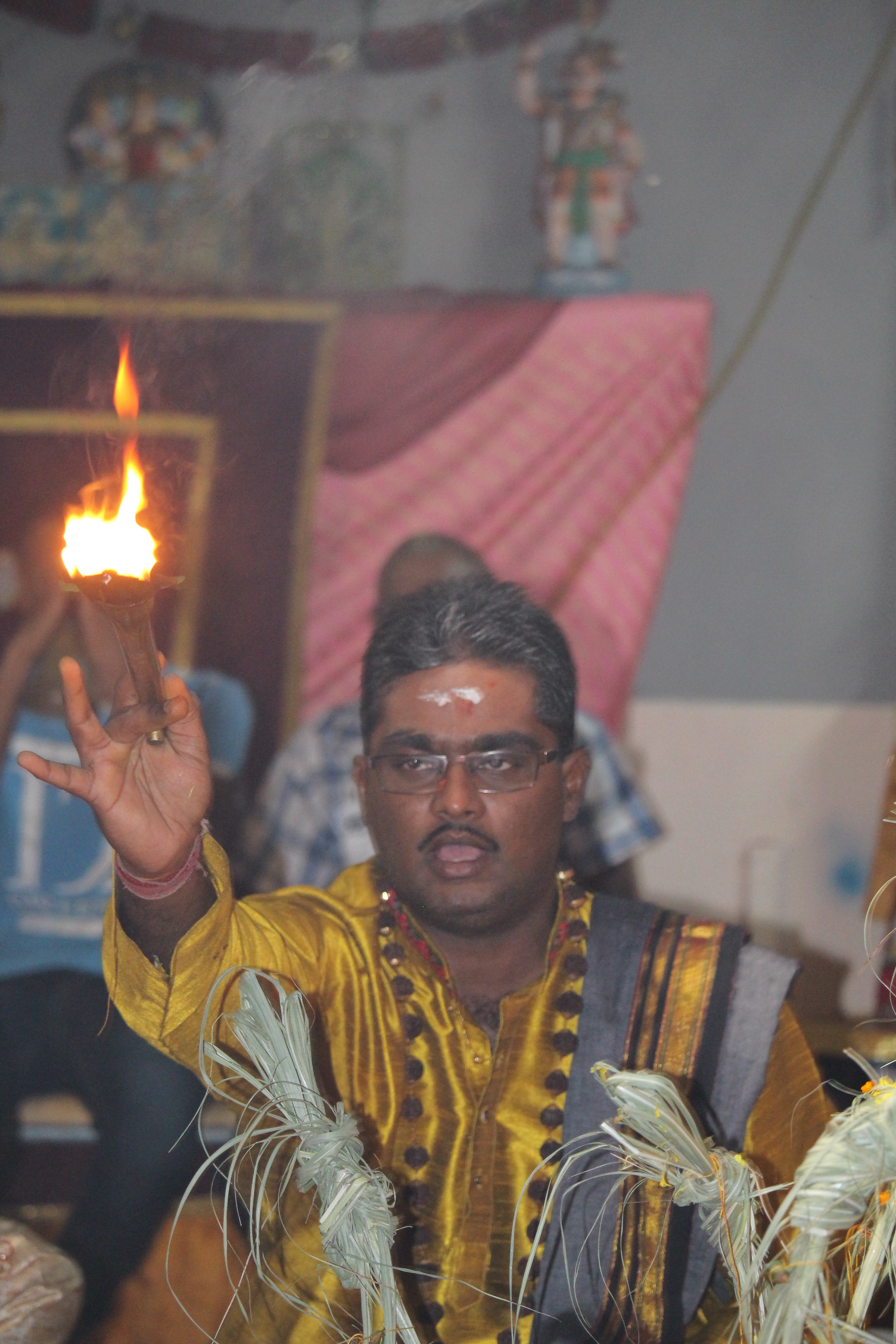 2ÈME FÊTE MARIAMMAN AU TEMPLE PANDIALÉ PRIMAT DE SAINT-DENIS 