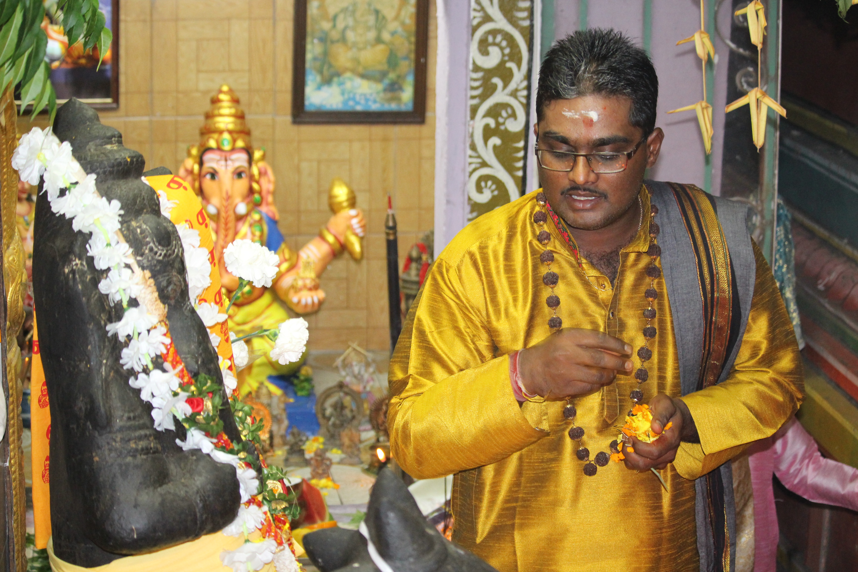 2ÈME FÊTE MARIAMMAN AU TEMPLE PANDIALÉ PRIMAT DE SAINT-DENIS 