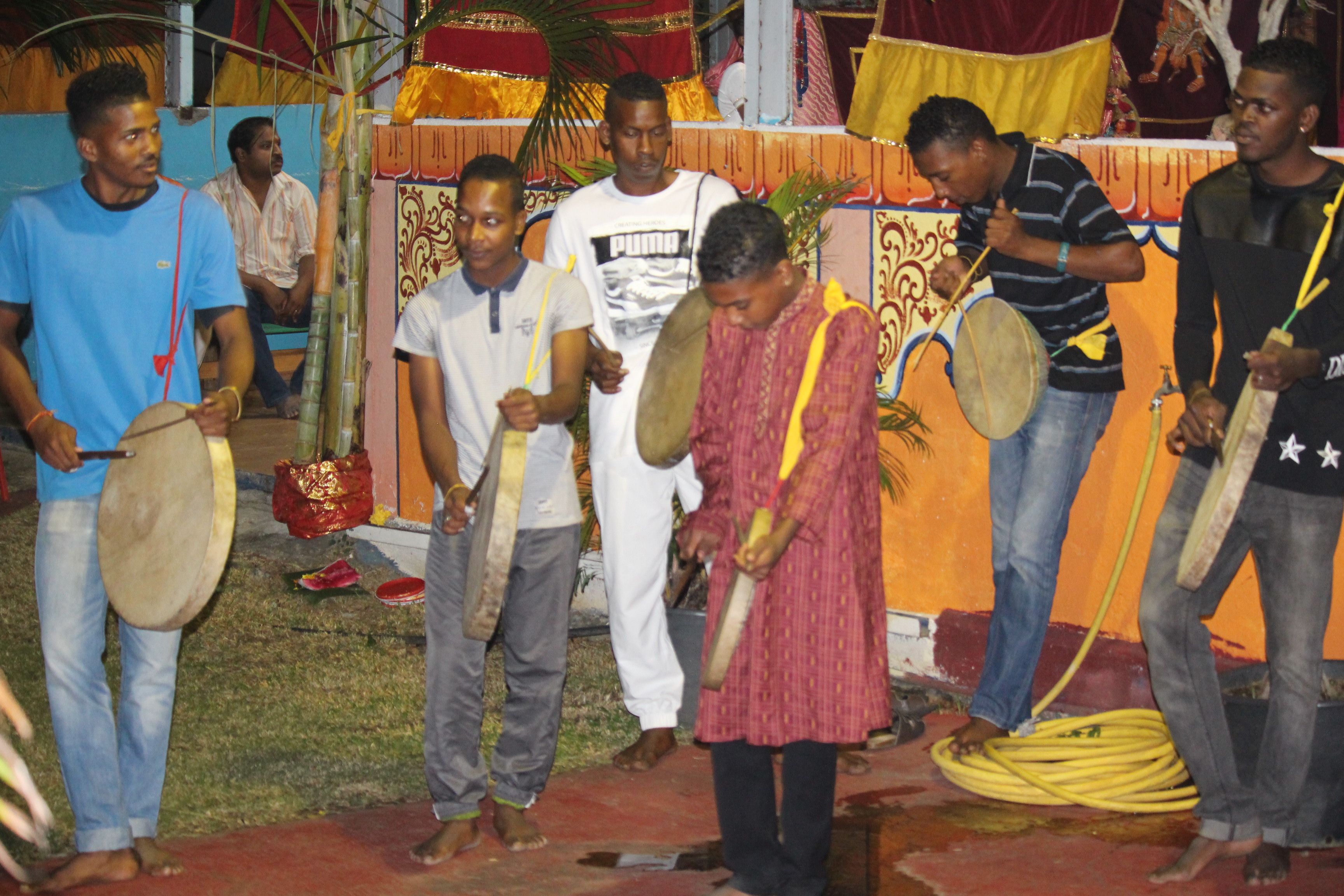 2ÈME FÊTE MARIAMMAN AU TEMPLE PANDIALÉ PRIMAT DE SAINT-DENIS  2ÈME FÊTE MARIAMMAN AU TEMPLE PANDIALÉ PRIMAT DE SAINT-DENIS