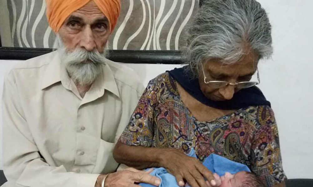 Inde: une femme de 70 ans donne naissance à son premier enfant